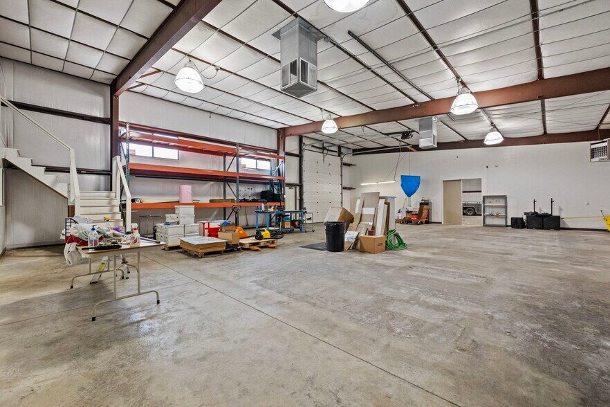 More Photos Of 18490 Striker Ct, Sonora Warehouse For Sale