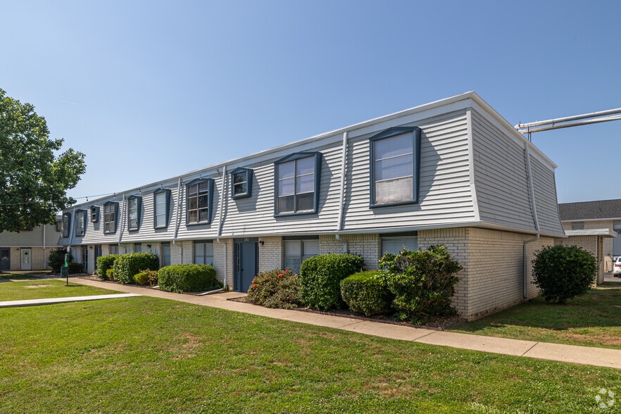Primary Photo Of 605 Higdon Ferry Rd, Hot Springs Apartments For Sale