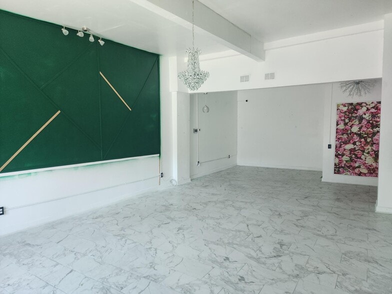 More Photos Of 501 Dr Martin Luther King Jr St N, Saint Petersburg Storefront Retail Office For Lease