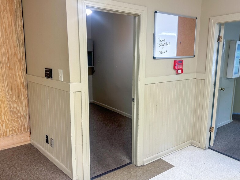 More Photos Of 1802 Franklin St, North Little Rock Specialty For Sale