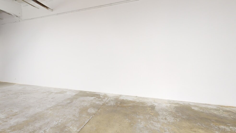 Primary Photo Of 600 S Grand Ave, Santa Ana Unknown For Lease