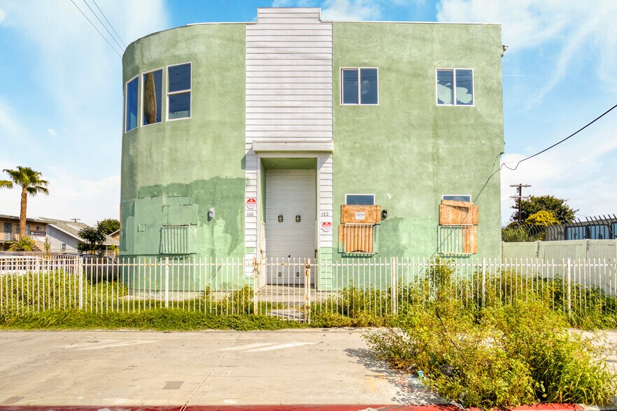 More Photos Of 6500 S Main St, Los Angeles Apartments For Sale