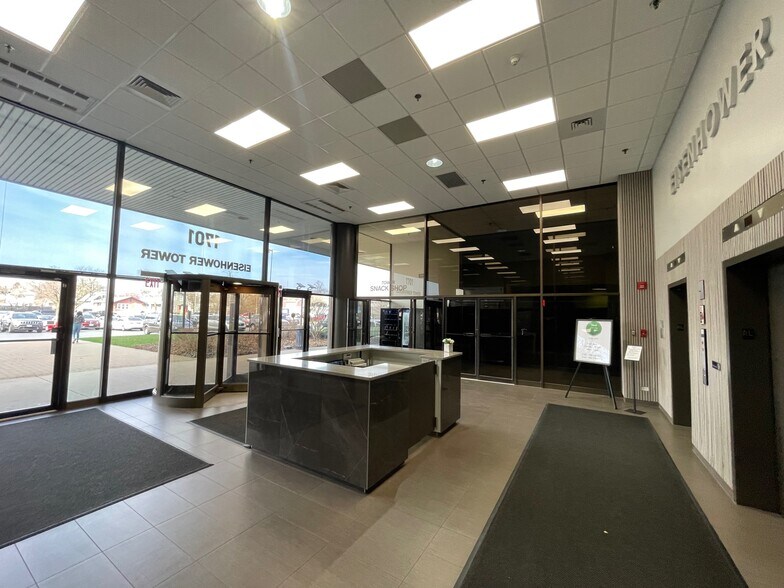 More Photos Of 1701 S 1st Ave, Maywood Office For Lease