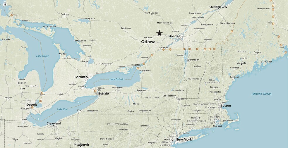 More Photos Of 392 Rue Notre-Dame, Montebello Hotel For Sale