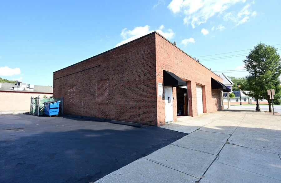 More Photos Of 21180 Lorain Rd, Fairview Park Freestanding For Sale