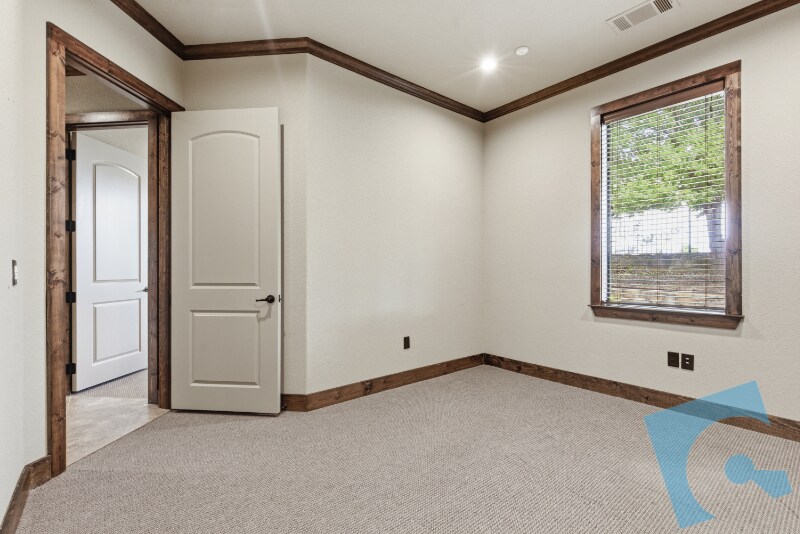 More Photos Of 9145 Belshire Dr, North Richland Hills Medical For Lease