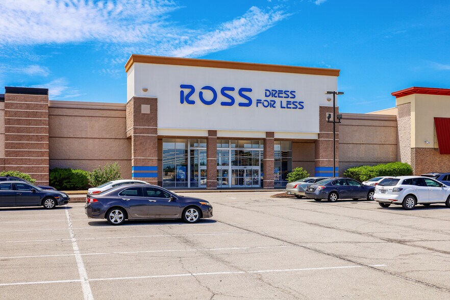 More Photos Of 2209-2271 Highway K, O'Fallon Unknown For Lease