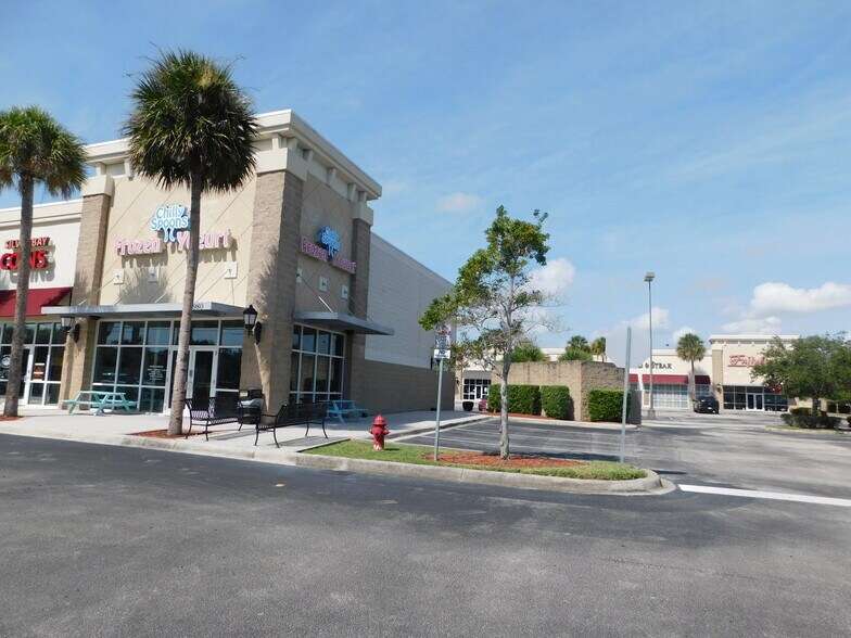 More Photos Of 5100 N Wickham Rd, Melbourne Unknown For Lease