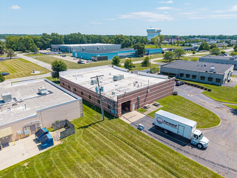 More Photos Of 275 Outerbelt St, Columbus Office For Sale