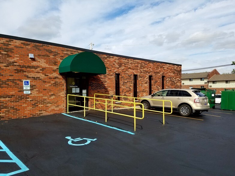 More Photos Of 215-225 S Allison Ave, Xenia Medical For Sale