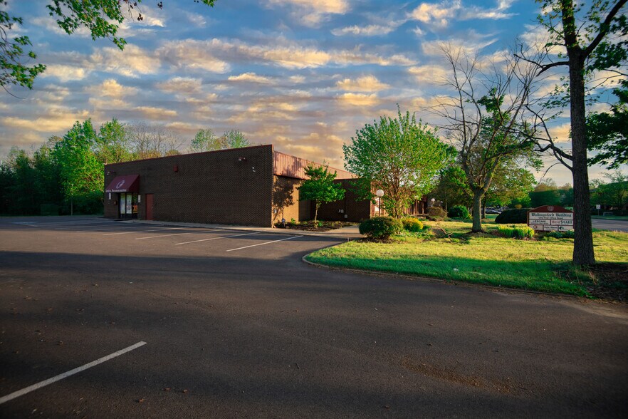 More Photos Of 1 Post Office Rd, Waldorf Medical For Lease