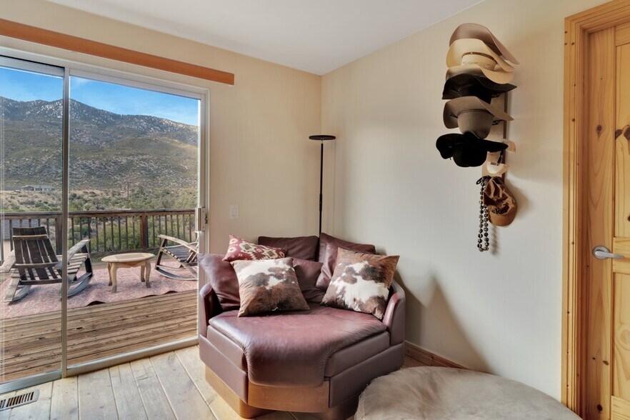 More Photos Of 70111 State Highway 74, Mountain Center Restaurant For Sale