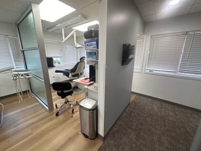 More Photos Of 1621 44th St SW, Grand Rapids Medical For Sale