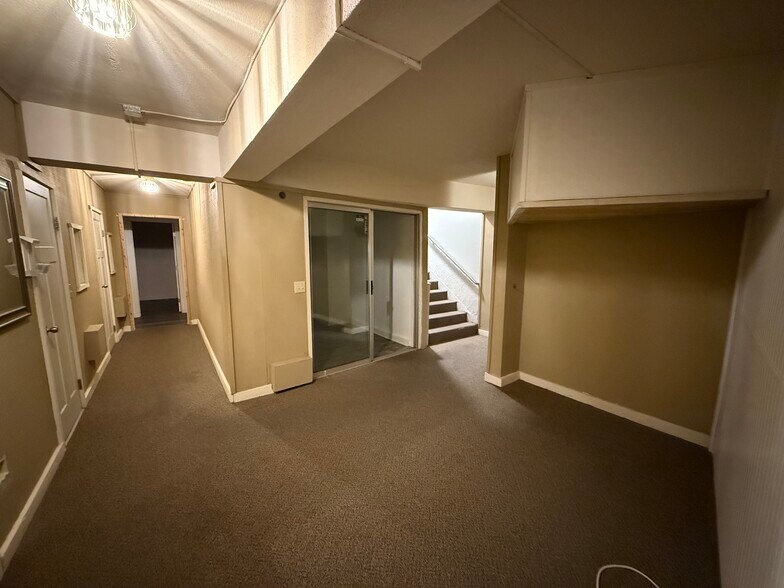 More Photos Of 920 Garland Ave, Spokane General Retail For Lease