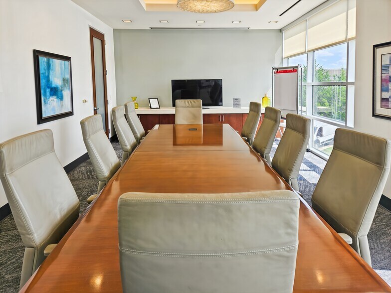 More Photos Of 610 Uptown Blvd, Cedar Hill Coworking Space