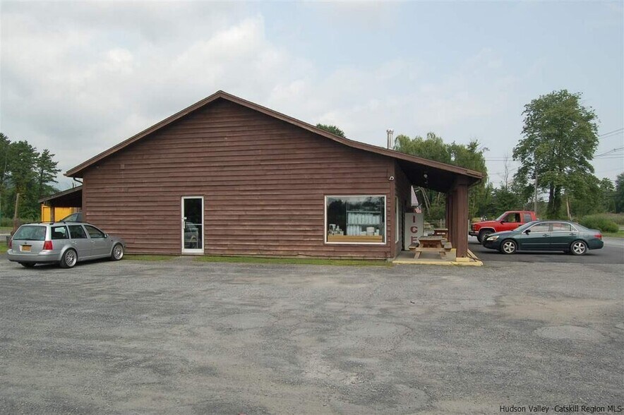 More Photos Of 963 Kings Hwy, Saugerties Restaurant For Sale