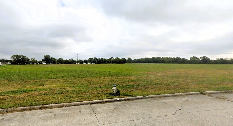 More Photos Of 9.74 ACRES 9.74 ACRES LAKE ARTHUR DRIVE, Port Arthur Land For Sale