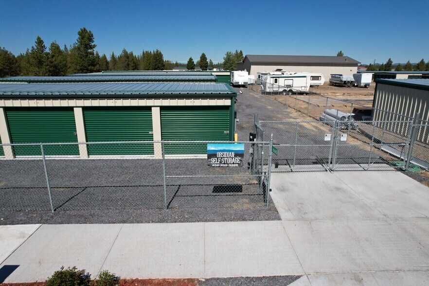 More Photos Of 16680 Box Way, La Pine Self Storage For Sale