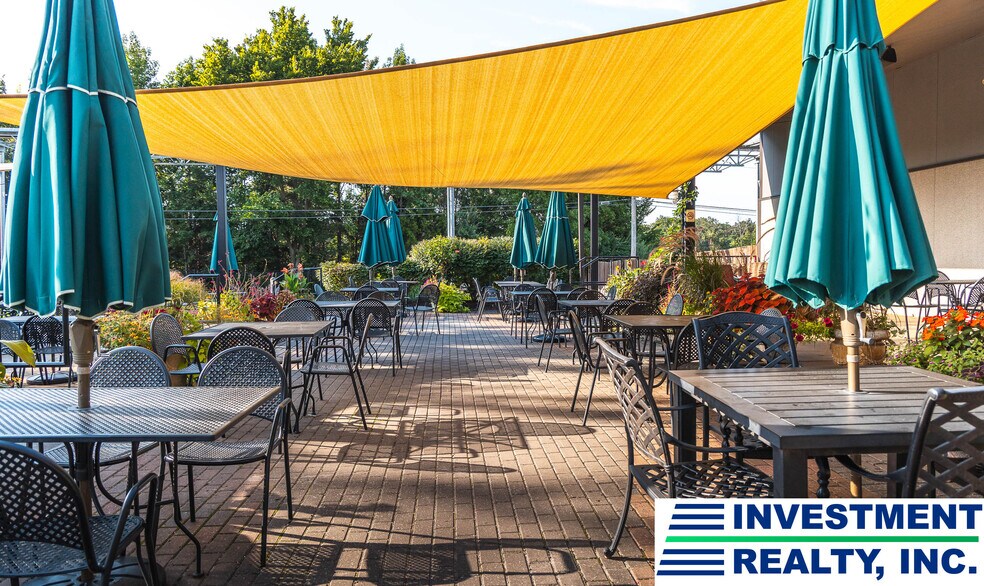 More Photos Of 551 State Route B, Saint James Restaurant For Sale
