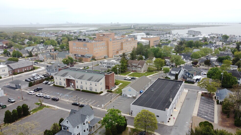 More Photos Of 717 Shore Rd, Somers Point Office For Sale