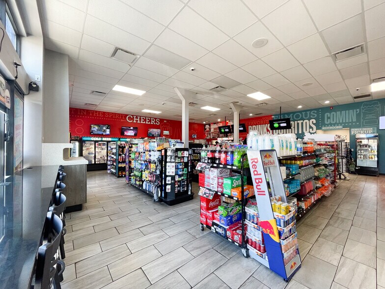 More Photos Of 1111-1113 University Ave, Lubbock Freestanding For Lease