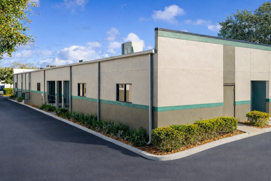 More Photos Of 7545 Little Rd, New Port Richey Office For Sale