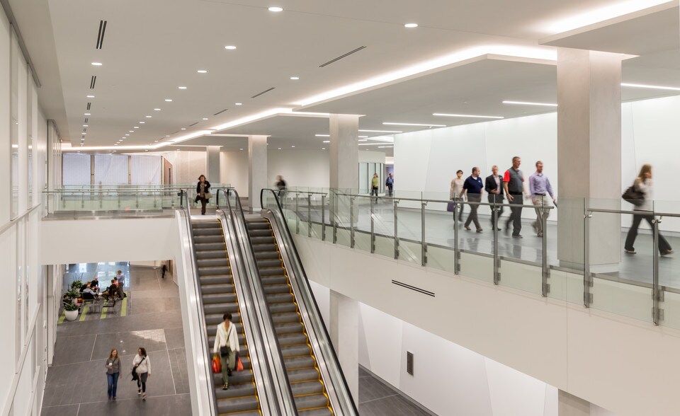 More Photos Of 600 Hennepin Ave, Minneapolis Office For Lease