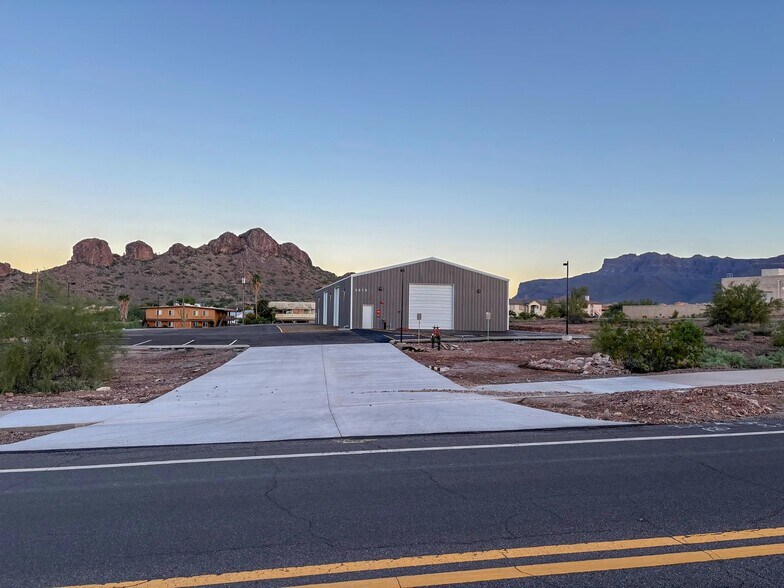 More Photos Of 5818 S Kings Ranch Rd, Gold Canyon Warehouse For Lease