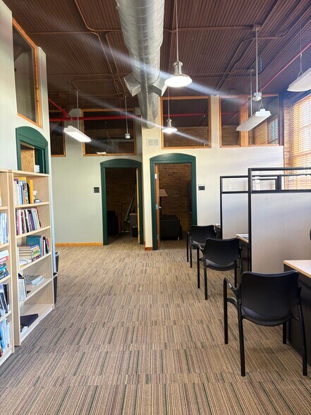 More Photos Of 1403 N Howard Ave, Tampa Office For Lease