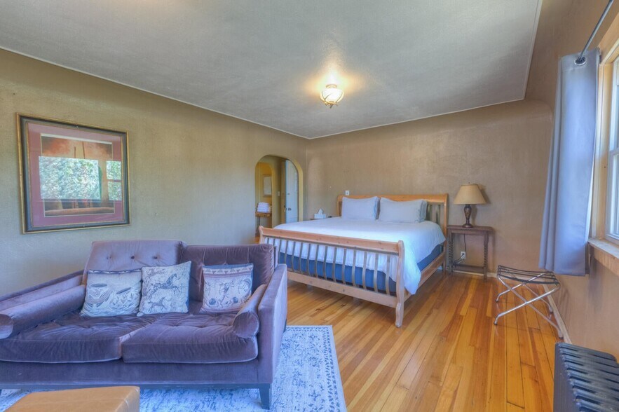 More Photos Of 103 W Ryus St, La Veta Hotel For Sale