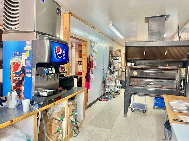 More Photos Of 156 S Main St, Monticello Restaurant For Sale