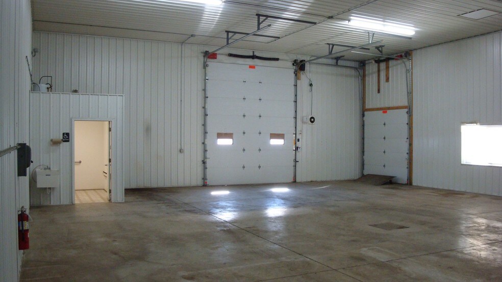 More Photos Of 3955 Shadowwood Dr NE, Sauk Rapids Warehouse For Lease
