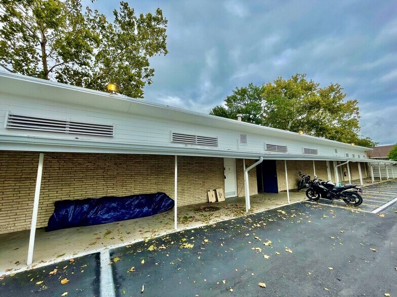 More Photos Of 6601 Sherman St, Houston Lodge Meeting Hall For Sale