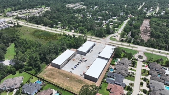 More Photos Of 23645 Gosling Rd, Spring Showroom For Lease