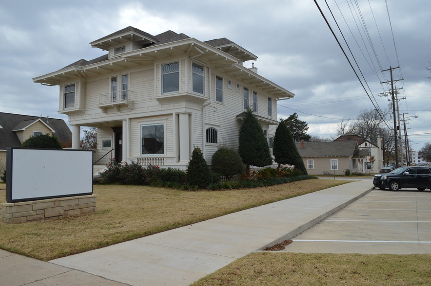 Primary Photo Of 502 S Duck St, Stillwater Office For Lease