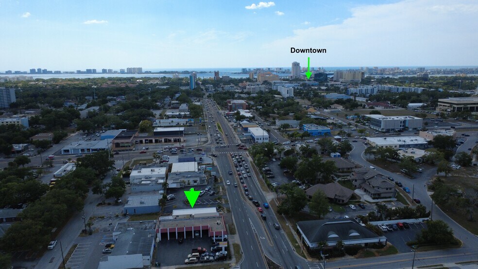 More Photos Of 1221 Court St, Clearwater Warehouse For Lease