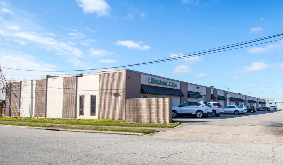Primary Photo Of 4729 Ramus St, Houston Warehouse For Lease
