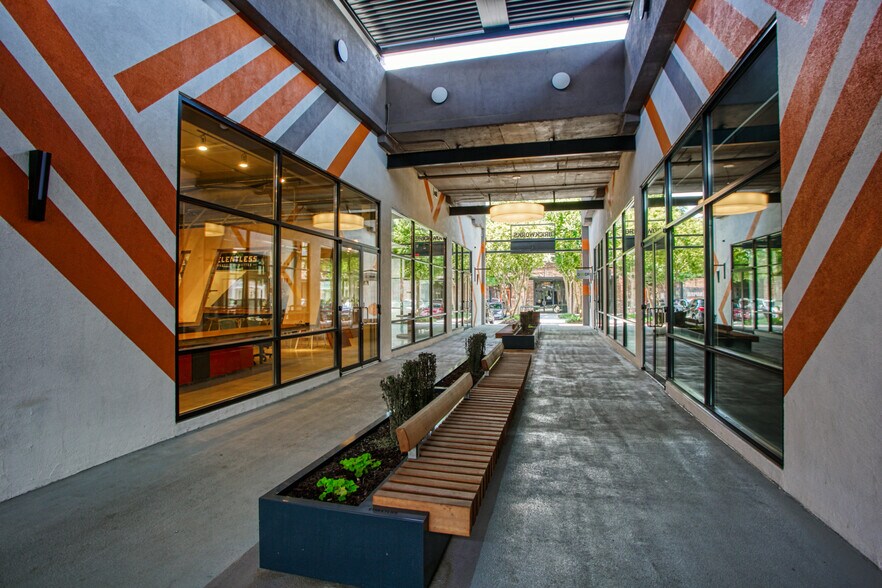 More Photos Of 1000 Marietta St NW, Atlanta Office For Lease