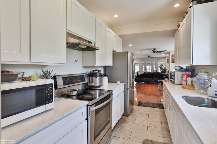 More Photos Of 2101 W Liberty St, Allentown Bar For Sale