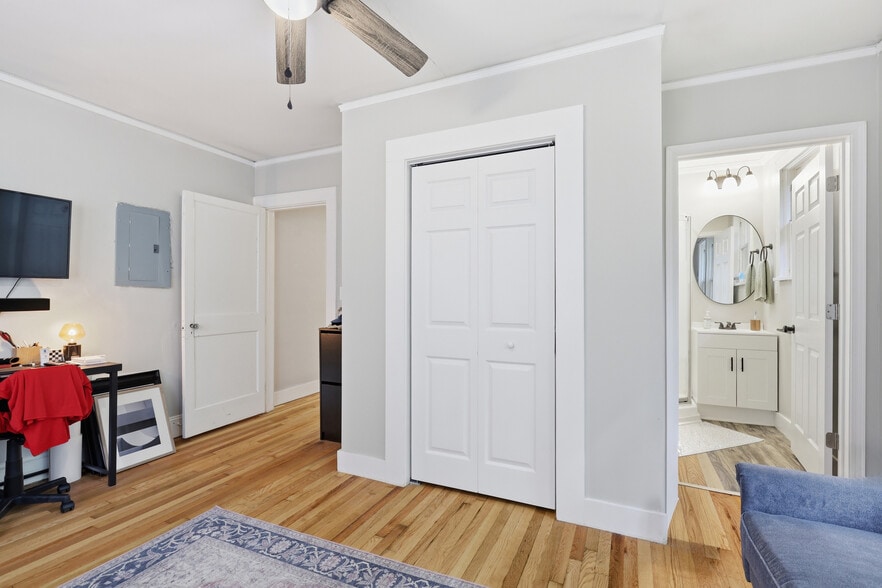 More Photos Of 117 Lucille Ave, Easley Multifamily For Sale