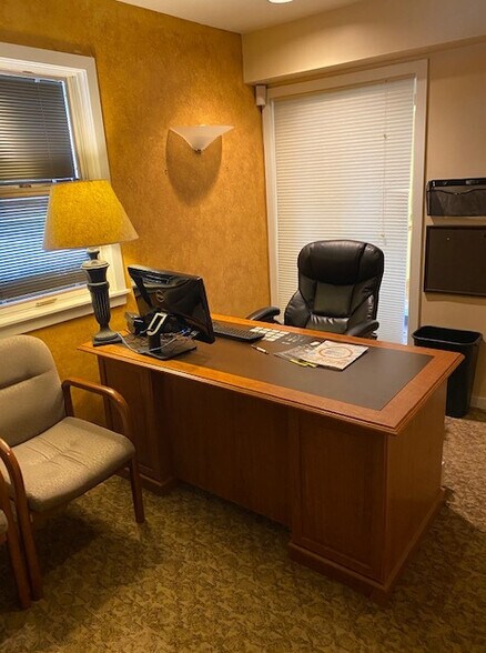 More Photos Of 525 S State Route 73, Marlton Medical For Sale