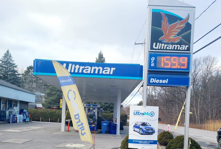 More Photos Of 3620 Rte Harwood, Vaudreuil-dorion Service Station For Sale