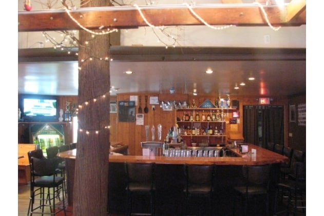 More Photos Of 54 Tuckahoe Rd, Dorothy Bar For Sale