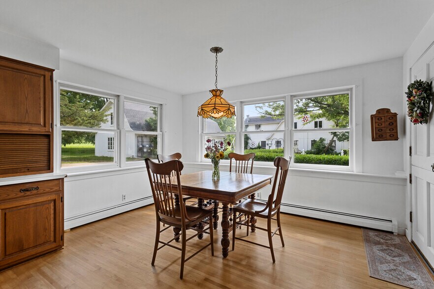 More Photos Of 540 North St, Green Lake Storefront Retail Residential For Sale