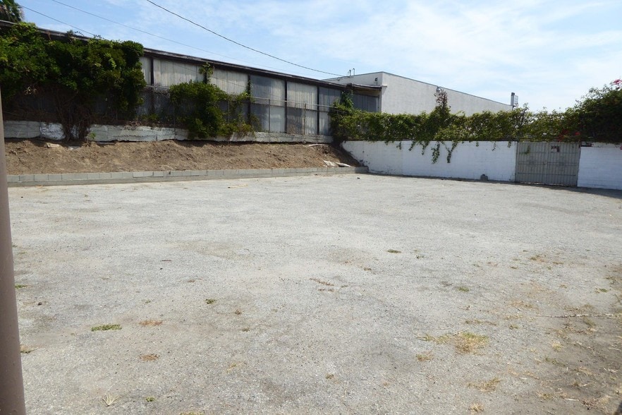 More Photos Of 6841 Crenshaw Blvd, Los Angeles Veterinarian Kennel For Lease