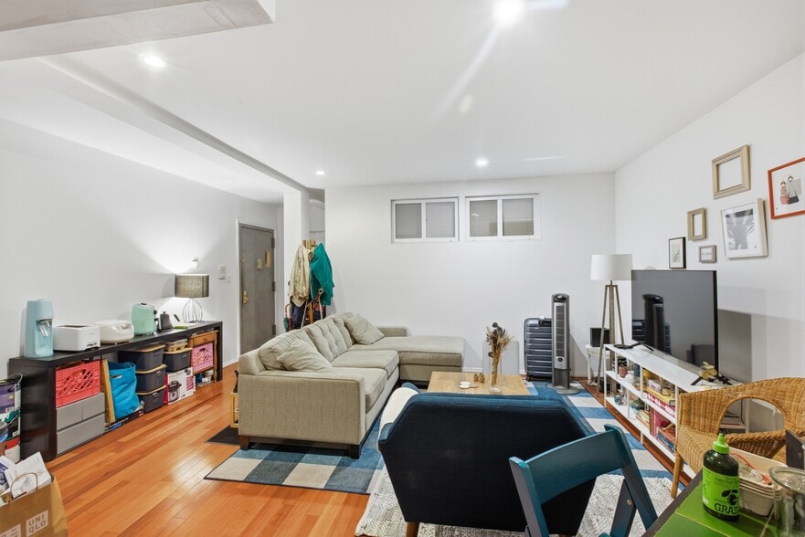 More Photos Of 171 Bedford Ave, Brooklyn Storefront Retail Residential For Sale