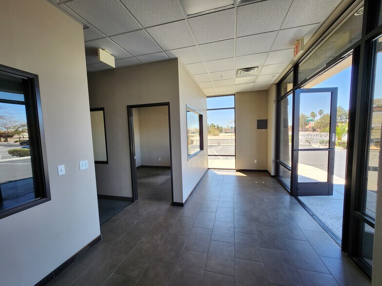 More Photos Of 8690 S Maryland Pky, Las Vegas Storefront Retail Office For Lease