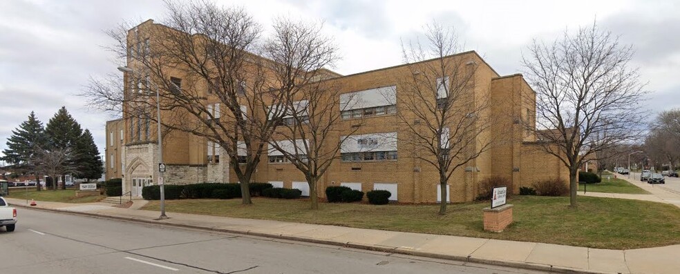 Primary Photo Of 6021 W Lincoln Ave, West Allis Schools For Sale