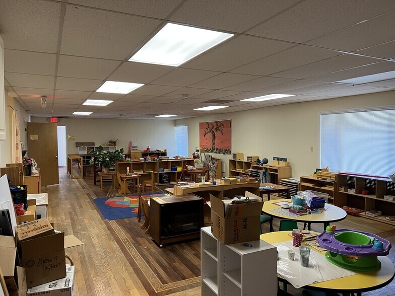 More Photos Of 1980 Buford Hwy, Buford Freestanding For Sale