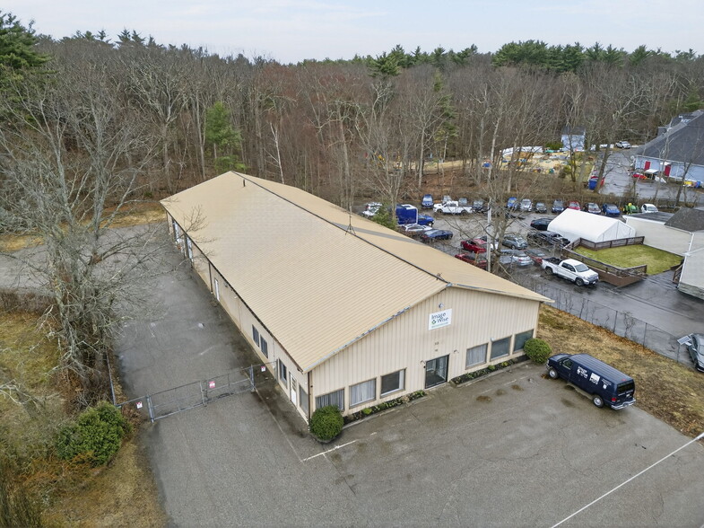 Primary Photo Of 113 Lafayette Rd, Hampton Falls Light Manufacturing For Lease